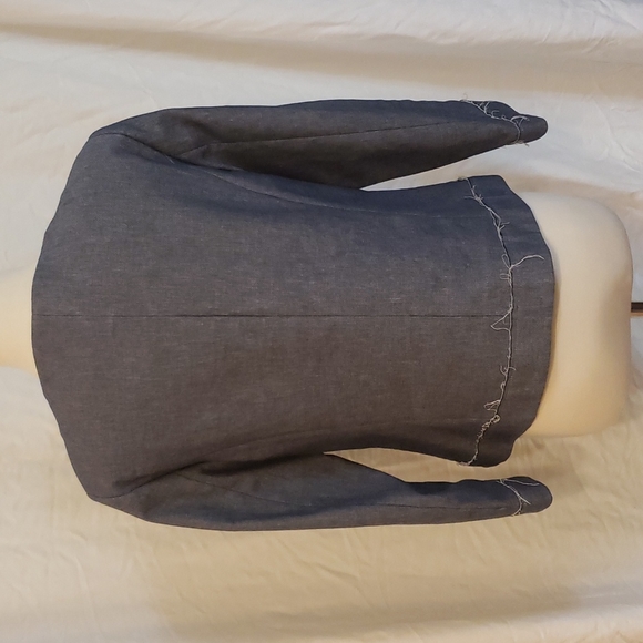 TOMMY HILFIGER DISTRESSED UNFINISHED EXPOSED RAW HEM BLUE JEAN JACKET BLAZER 8 - Picture 5 of 11